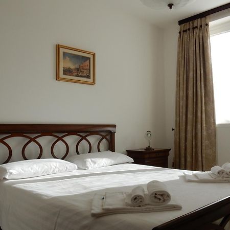 Golfo Gabella Lake Resort Maccagno Εξωτερικό φωτογραφία