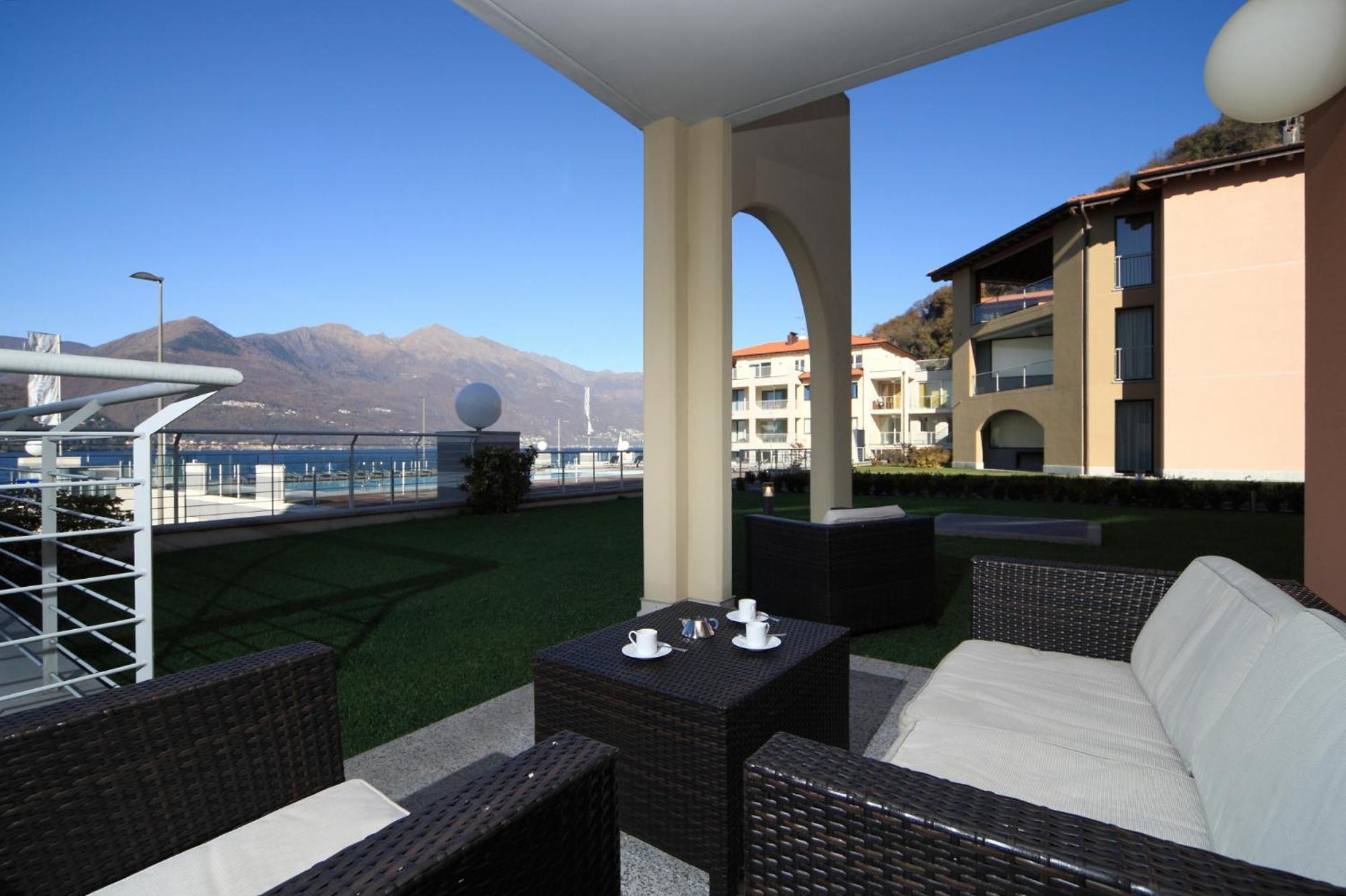 Golfo Gabella Lake Resort Maccagno Εξωτερικό φωτογραφία